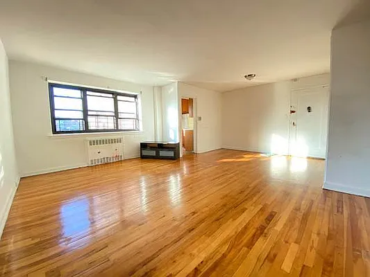 Rented by Queens Apartments Realty LLC | media 3