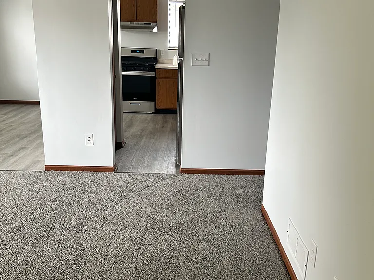 607 Myron St #4 — Photo 18
