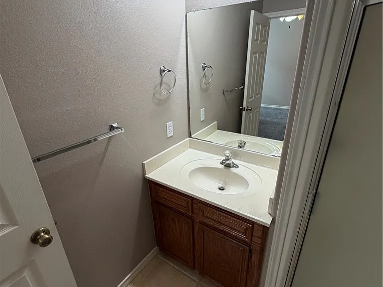 6230 Queen Jane St — Photo 17