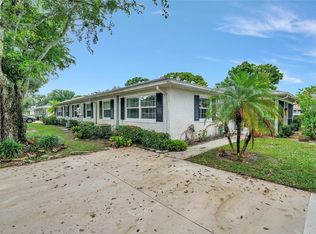 10093 45th Way S, Boynton Beach, FL 33436