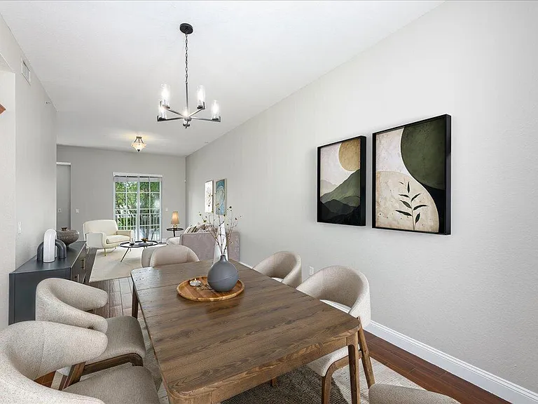538 NE 7th Ave #1 — Photo 5