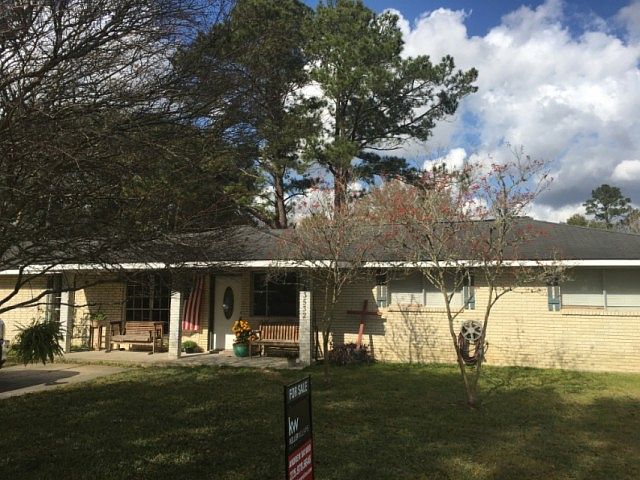 1st image of 43532 S Lone Oak St
