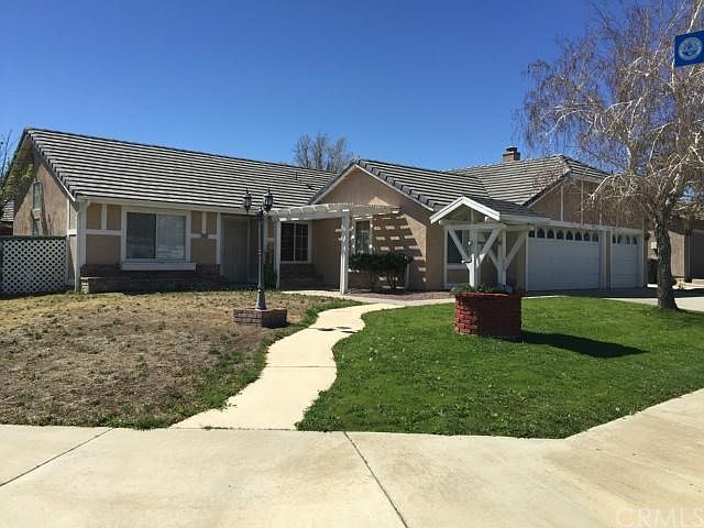 1st image of 14835 Snake River Ct