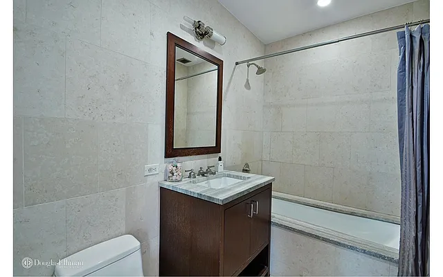 Rented by Douglas Elliman | media 37