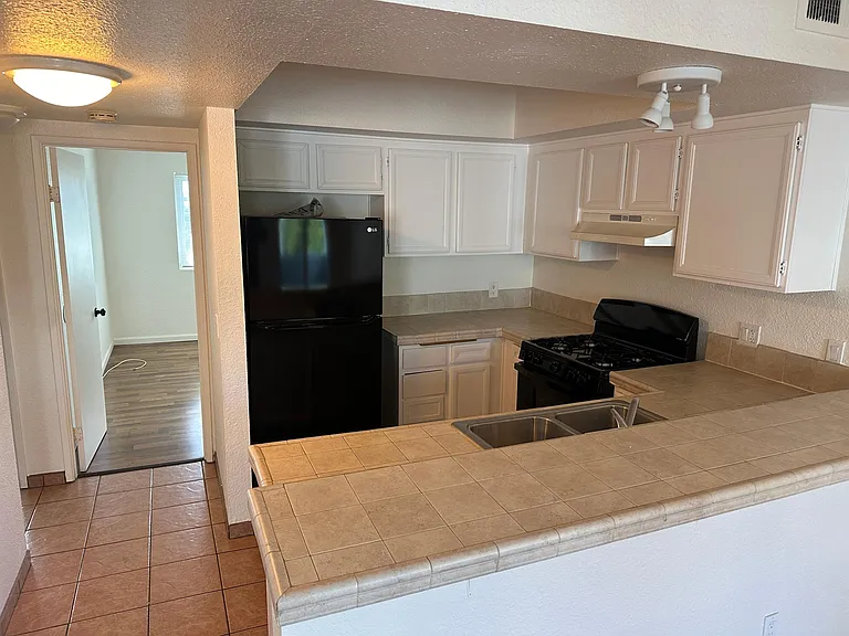 4451 Quince St #D — Photo 8