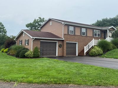 33 Ashland Way, Vandergrift, PA, 15690