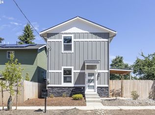 211 Ethel St, Oregon City, OR 97045