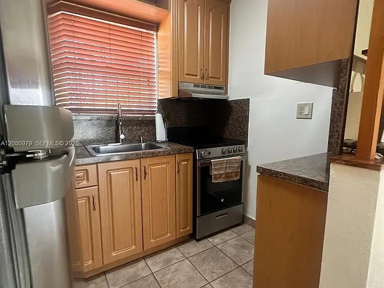 47 NW 47th Ave #1 — Photo 3