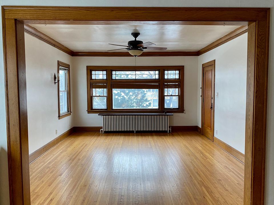 1st image of 3522 Bloomington Ave