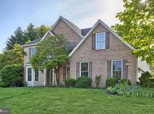 1710 Tenby Dr, Hershey, PA 17033