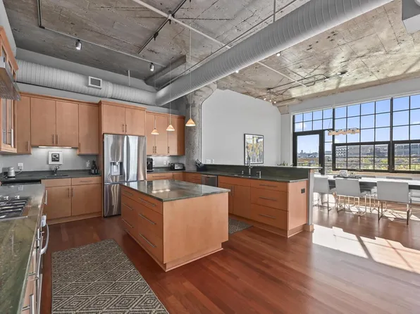 311 East Erie STREET #318, Milwaukee, WI 53202