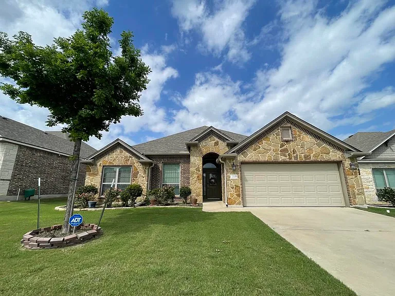 7206 Boulder Star Way — Photo 1