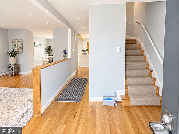 5th image of 3305 Spring Ln