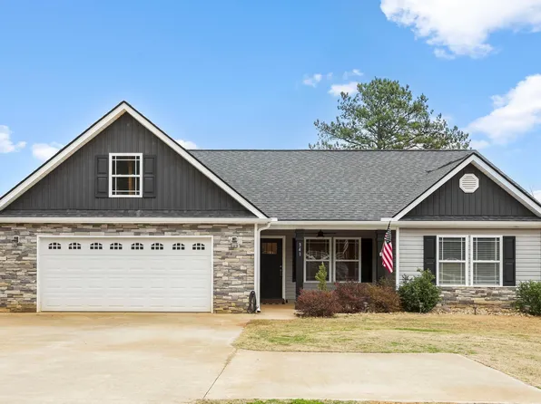 341 Mill Gin Rd, Campobello, SC 29322