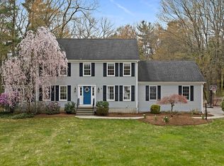 4 Mockingbird Ln, Franklin, MA 02038