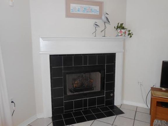 3rd image of 8690 Ramble Woods Dr