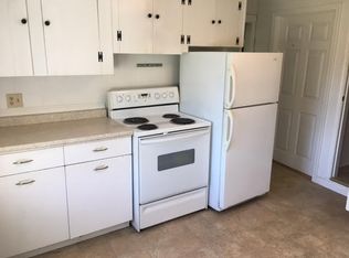 29 River Rd, Whately, MA 01093