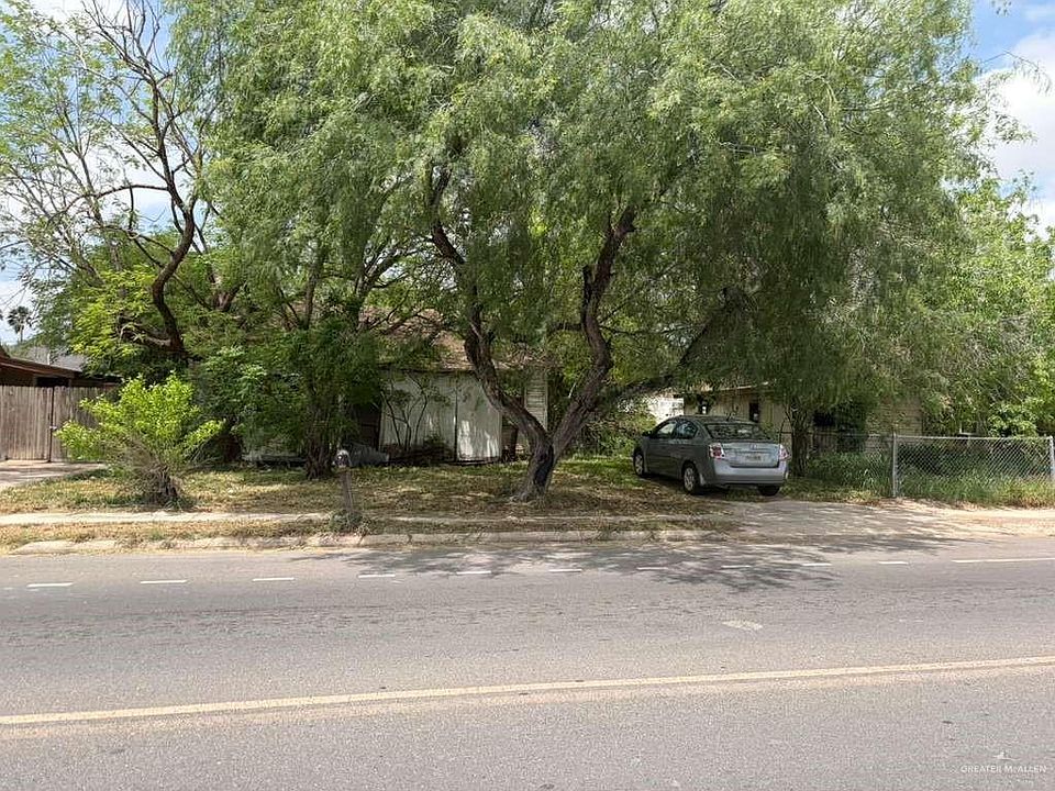 1st image of 205 E Sprague St
