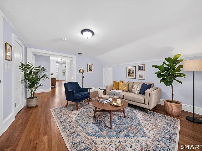 260 N Main St #3 — Photo 4