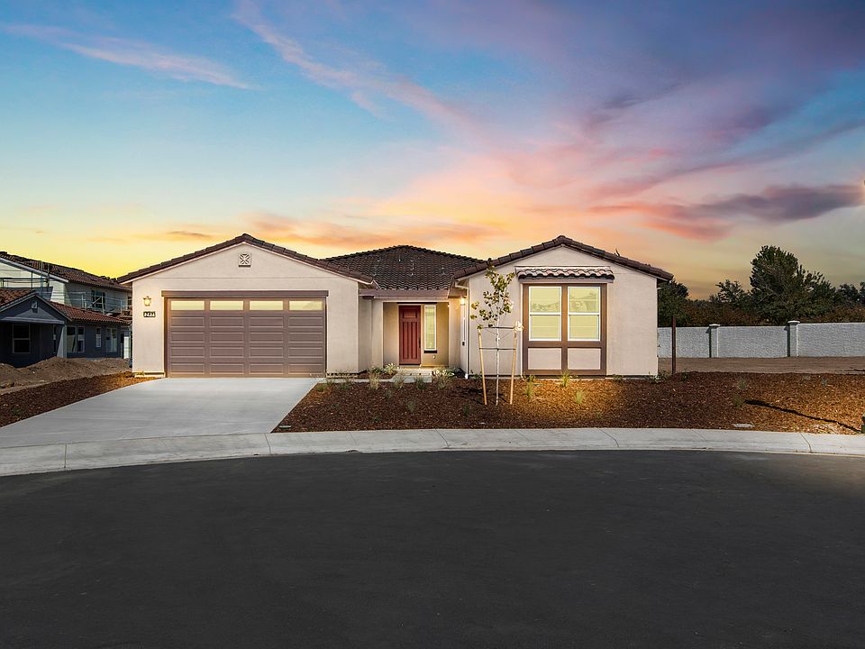 1st image of 237 McKays Point Pl