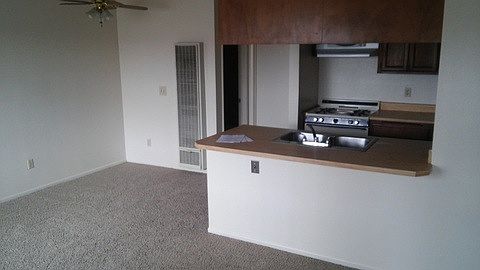 2nd image of 4146 39th St APT 5