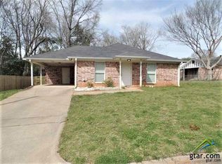 1114 Brookhollow Dr, Jacksonville, TX 75766