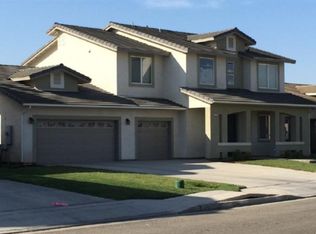 6743 W Wrenwood Ln, Fresno, CA