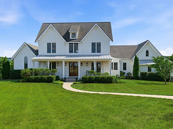 5th image of 9652 Clovercroft Rd