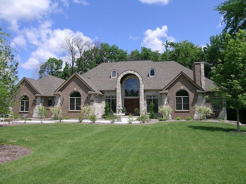 1st image of 18040 Peregrine Ln