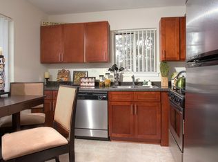 2706 N Buffalo Grove Rd APT 101, Arlington Heights, IL 60004