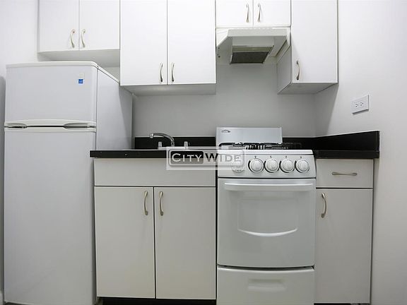 4th image of 465 Lexington Ave APT 41