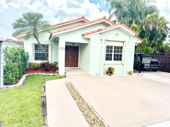14364 SW 113th Ter, Miami, FL 33186