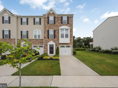 56 Village Green Ln, Sicklerville, NJ, 08081