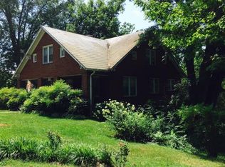 236 E Main St, Jonesborough, TN 37659