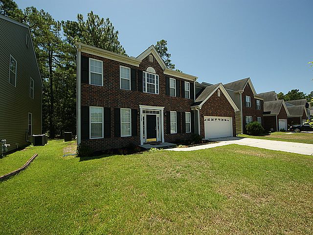 1st image of 3329 Kirkwall Dr