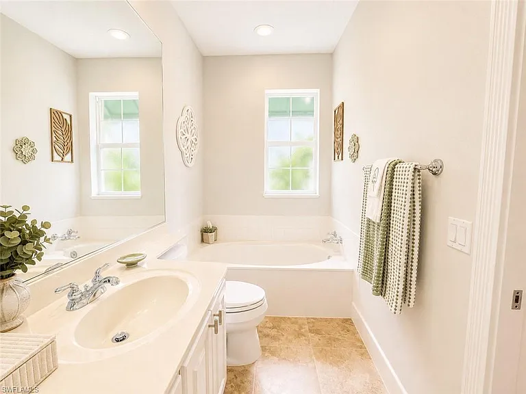 8357 Rimini Way — Photo 15