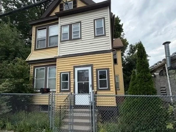 114 Westville St, Dorchester, MA 02124