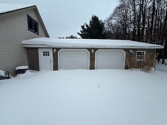 4th image of 6831 123rd Ave
