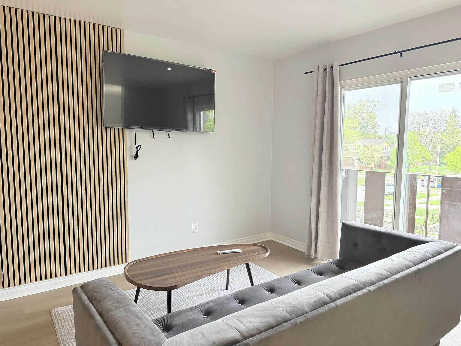 1 bed, $1,400 — Photo 2