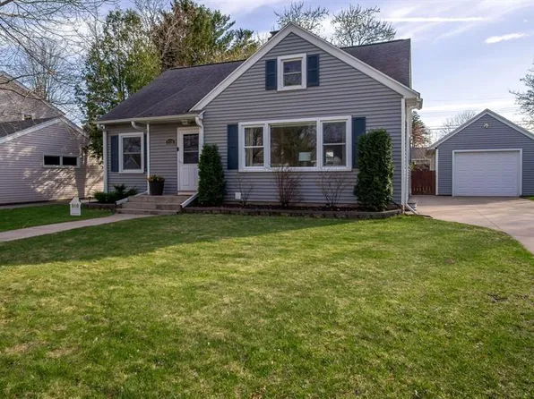 2728 Clark Place, Eau Claire, WI 54701