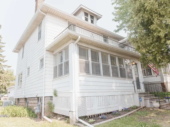1719 E 8th St, Duluth, MN 55812