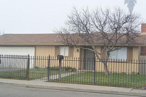 2nd image of 1929 N Giddings St