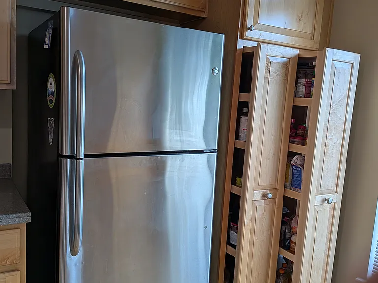 2066 Lockwood Dr — Photo 6