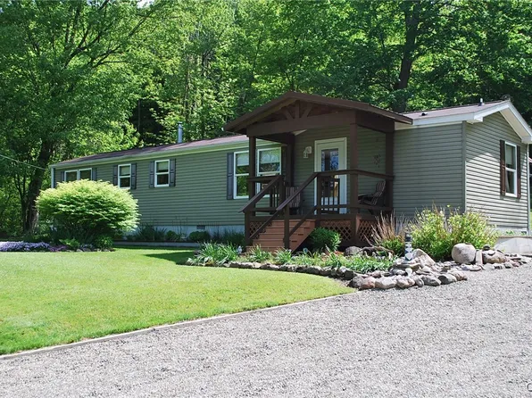 92 Albright Rd, Mexico, NY 13114