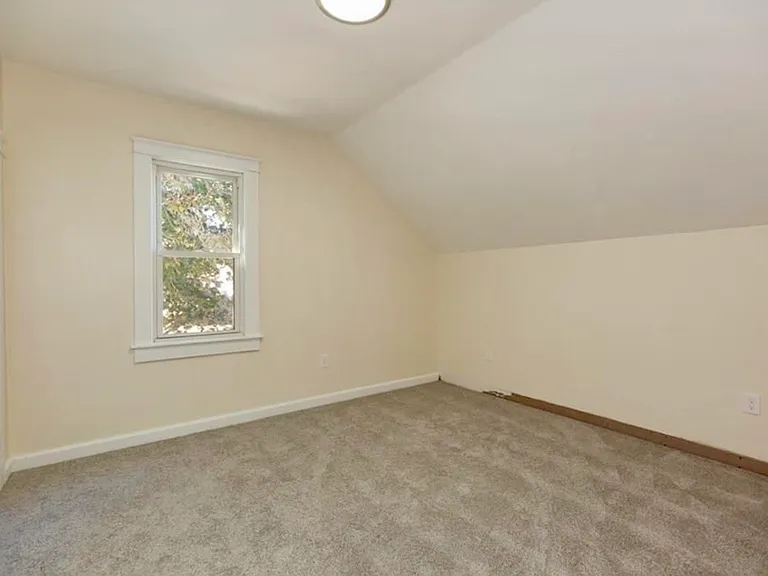 73-75 Maple Ave #1 — Photo 9