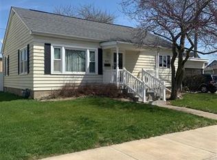 205 W Clay St, Mount Pleasant, IA 52641