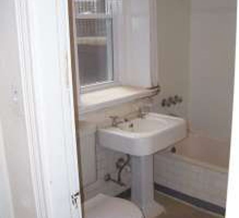 2nd image of 81 Gibbs St #3