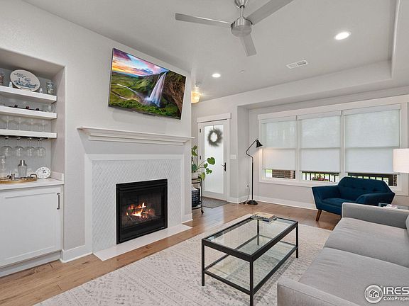 5th image of 1026 W Mountain Ave