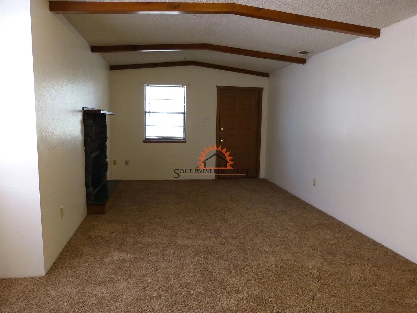 Cozy 2 bedrooms 1 bathroom duplex. — Photo 2