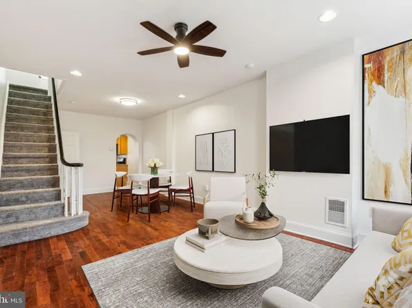 307 Winton St, Philadelphia, PA 19148